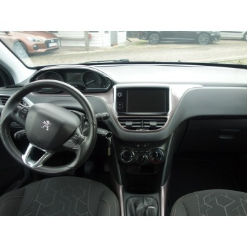 Peugeot 2008  Hatchback 2015,  1.2 benzyna - Na sprzedaż za 23 900 zł - Słupsk - zdjęcie 8