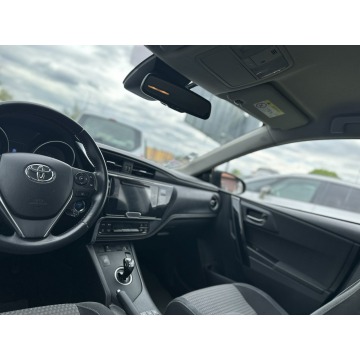 Toyota Auris  Hatchback 2017,  1.8 hybryda, automat - Na sprzedaż za 53 600 zł - Bydgoszcz - zdjęcie 9