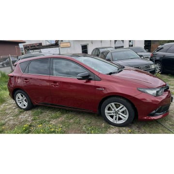 Toyota Auris  Hatchback 2017,  1.8 hybryda, automat - Na sprzedaż za 53 600 zł - Bydgoszcz - zdjęcie 12