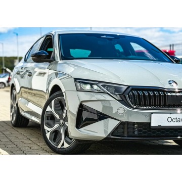 Skoda Octavia  Sedan/Limuzyna 2026,  2.0 benzyna, automat - Na sprzedaż za 169 169 zł - Warszawa - zdjęcie 3