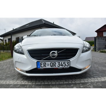 Volvo V40  Hatchback 2014,  1.6 diesel - Na sprzedaż za 25 900 zł - Majdan Sieniawski - zdjęcie 5
