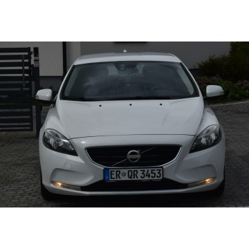Volvo V40  Hatchback 2014,  1.6 diesel - Na sprzedaż za 25 900 zł - Majdan Sieniawski - zdjęcie 2