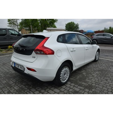 Volvo V40  Hatchback 2014,  1.6 diesel - Na sprzedaż za 25 900 zł - Majdan Sieniawski - zdjęcie 10