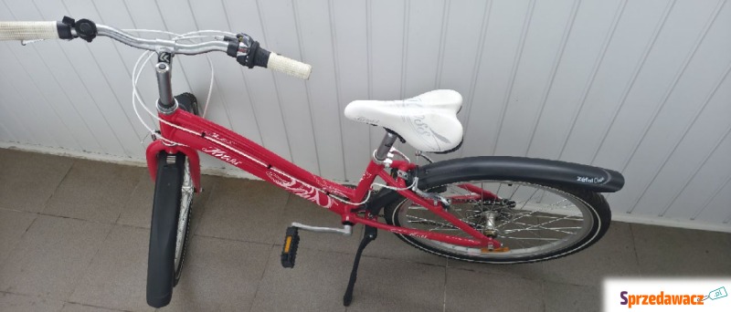 Sprzedam rower dziewczęcy 24" - Rowery miejskie - Piotrków Trybunalski