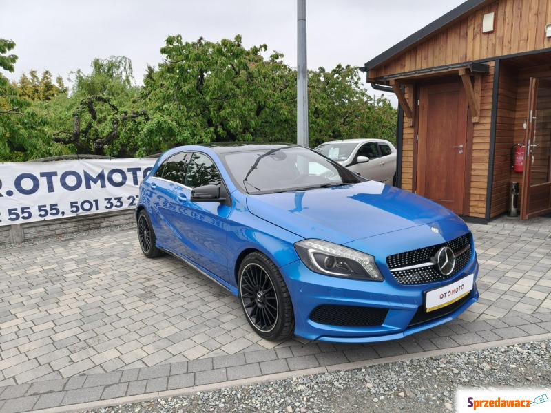 Mercedes - Benz A-klasa 2013,  2.0 benzyna, automat - Na sprzedaż za 49 900 zł - Twardów
