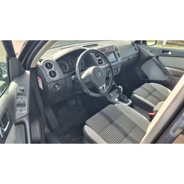 Volkswagen   SUV 2011,  2.0 benzyna, automat - Na sprzedaż za 32 900 zł - Częstochowa - zdjęcie 8