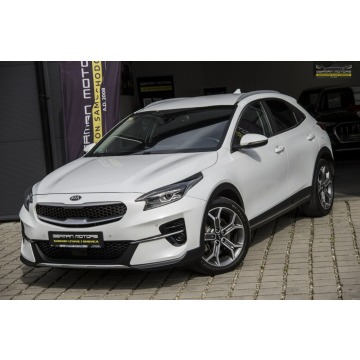 Kia XCeed  Hatchback 2022,  1.6 benzyna, automat - Na sprzedaż za 74 900 zł - Dębogórze - zdjęcie 2
