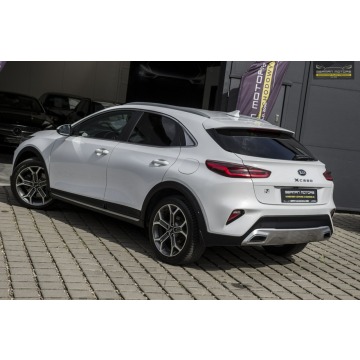 Kia XCeed  Hatchback 2022,  1.6 benzyna, automat - Na sprzedaż za 74 900 zł - Dębogórze - zdjęcie 9