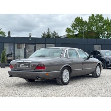 Jaguar   Sedan/Limuzyna 1995,  4.0 benzyna, automat - Na sprzedaż za 32 900 zł - Michałowice-Wieś - zdjęcie 4