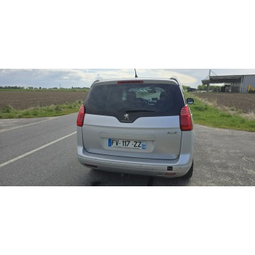 Peugeot 5008  Minivan/Van 2015,  1.6 diesel - Na sprzedaż za 23 999 zł - Pleszew - zdjęcie 8