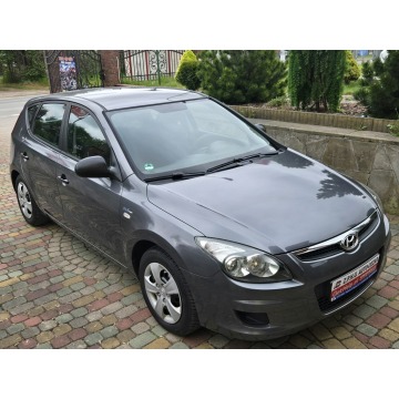 Hyundai i30  Hatchback 2009,  1.4 benzyna - Na sprzedaż za 15 500 zł - Wąchock - zdjęcie 4