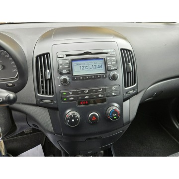 Hyundai i30  Hatchback 2009,  1.4 benzyna - Na sprzedaż za 15 500 zł - Wąchock - zdjęcie 12