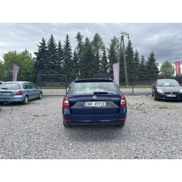 Skoda Octavia 2018,  1.6 diesel - Na sprzedaż za 37 900 zł - Rawa Mazowiecka - zdjęcie 9
