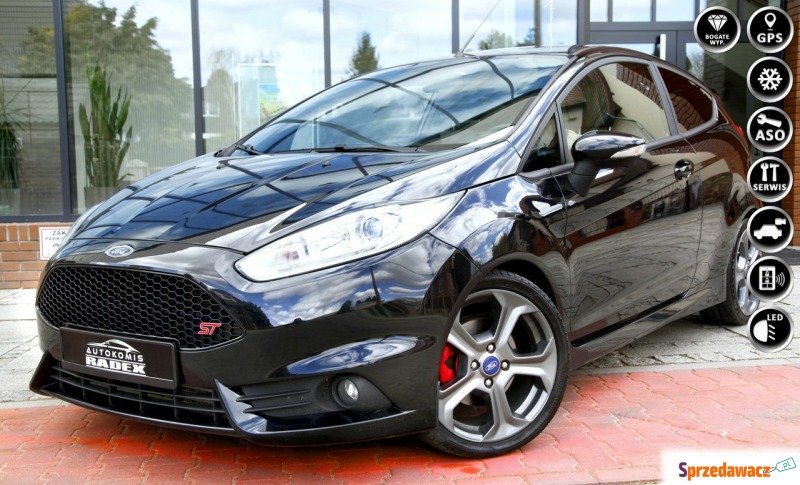Ford Fiesta  Hatchback 2015,  1.6 benzyna - Na sprzedaż za 32 999 zł - Świebodzin