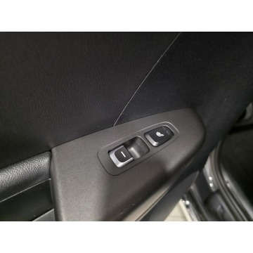 Kia Sportage  SUV 2020,  1.6 benzyna, automat - Na sprzedaż za 79 999 zł - Korczyna - zdjęcie 12