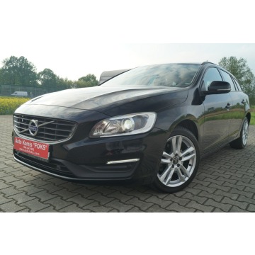 Volvo V60 - linje Business 2.0 150KM D3 Stan BDB 1 rej. 2017rok  kamera cofania