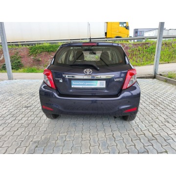 Toyota Yaris  Hatchback 2012,  1.0 benzyna - Na sprzedaż za 19 900 zł - Kraków - zdjęcie 6