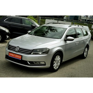 Volkswagen Passat 2011,  1.6 diesel - Na sprzedaż za 19 400 zł - Płock - zdjęcie 9