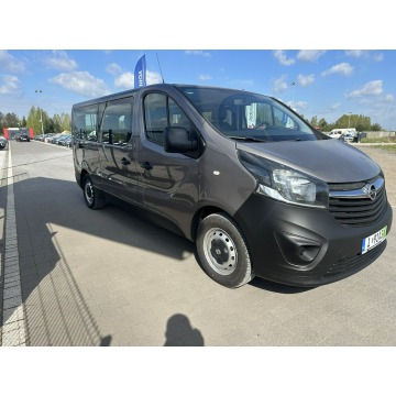 Opel Vivaro  Bus 2015,  1.6 diesel - Na sprzedaż za 51 800 zł - Lipówki - zdjęcie 4