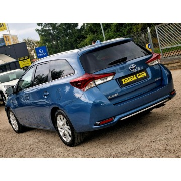 Toyota Auris 2017,  1.8 hybryda, automat - Na sprzedaż za 49 900 zł - Szczecin - zdjęcie 7