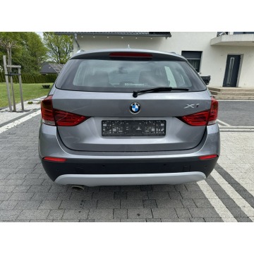 BMW X1  SUV 2011,  2.0 diesel, automat - Na sprzedaż za 32 999 zł - Zebrzydowa - zdjęcie 5