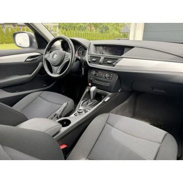 BMW X1  SUV 2011,  2.0 diesel, automat - Na sprzedaż za 32 999 zł - Zebrzydowa - zdjęcie 8