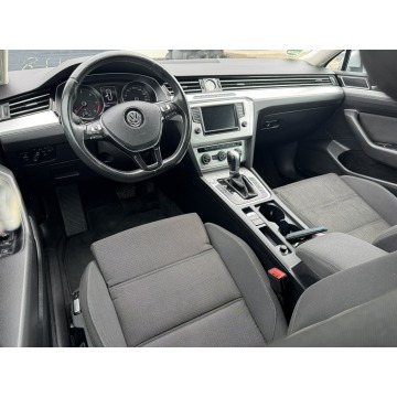 Volkswagen Passat 2016,  2.0 diesel, automat - Na sprzedaż za 41 999 zł - Zebrzydowa - zdjęcie 7