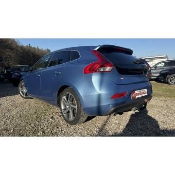 Volvo V40  Kombi 2015,  2.0 diesel - Na sprzedaż za 35 997 zł - Gdańsk - zdjęcie 6