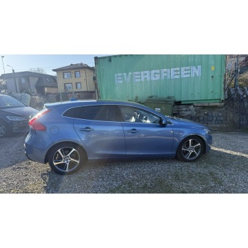 Volvo V40  Kombi 2015,  2.0 diesel - Na sprzedaż za 35 997 zł - Gdańsk - zdjęcie 8