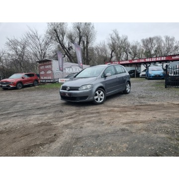 Volkswagen Golf Plus  Hatchback 2010,  1.2 benzyna - Na sprzedaż za 13 900 zł - Szczecin - zdjęcie 2