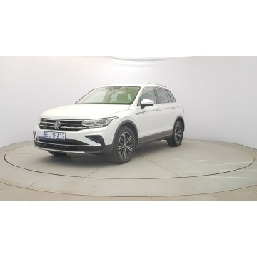 Volkswagen Tiguan  SUV 2022,  1.5 benzyna, automat - Na sprzedaż za 88 700 zł - Warszawa - zdjęcie 3