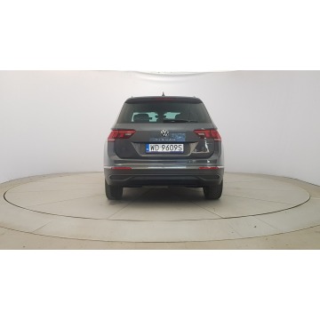 Volkswagen Tiguan  SUV 2022,  2.0 diesel, automat - Na sprzedaż za 119 850 zł - Warszawa - zdjęcie 6