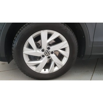 Volkswagen Tiguan  SUV 2022,  2.0 diesel, automat - Na sprzedaż za 119 850 zł - Warszawa - zdjęcie 9