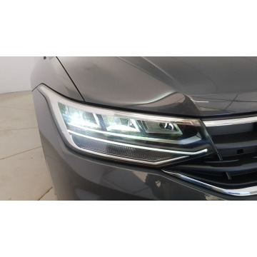 Volkswagen Tiguan  SUV 2022,  2.0 diesel, automat - Na sprzedaż za 119 850 zł - Warszawa - zdjęcie 11