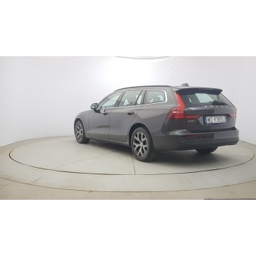 Volvo V60 2022,  2.0 diesel, automat - Na sprzedaż za 124 850 zł - Warszawa - zdjęcie 5