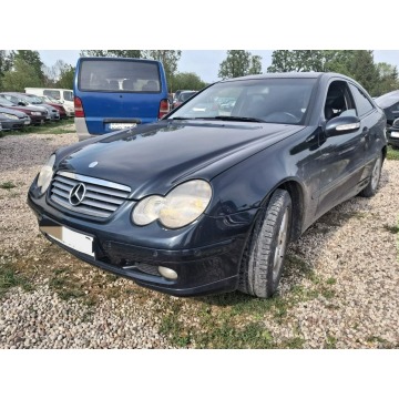 Mercedes - Benz C-klasa  Hatchback 2002,  1.8 benzyna+LPG - Na sprzedaż za 4 999,00 zł - Fasty - zdjęcie 2