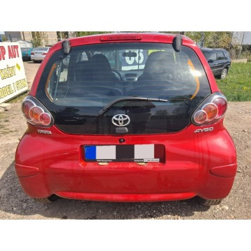 Toyota Aygo  Hatchback 2011,  1.0 benzyna - Na sprzedaż za 9 999,00 zł - Fasty - zdjęcie 4