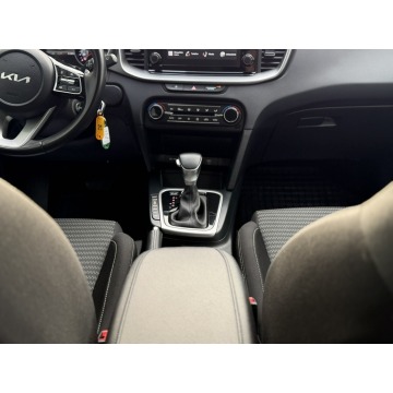 Kia   Kombi 2024,  1.5 benzyna, automat - Na sprzedaż za 81 900 zł - Łódź - zdjęcie 10