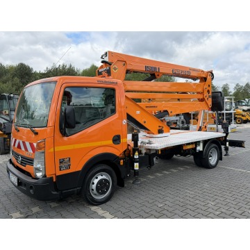 Nissan  2011,  2.5 diesel - Na sprzedaż za 218 940 zł - Widełki - zdjęcie 10