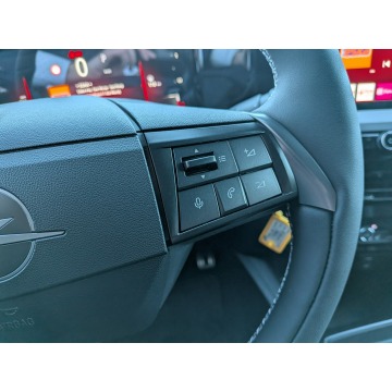 Opel Mokka  SUV 2025,  1.2 benzyna, automat - Na sprzedaż za 99 900 zł - Piła - zdjęcie 9