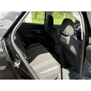Peugeot 3008  SUV 2019,  1.5 diesel - Na sprzedaż za 63 999 zł - Gostyń - zdjęcie 8
