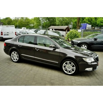Skoda Superb  Sedan/Limuzyna 2008,  1.8 benzyna - Na sprzedaż za 23 800 zł - Płock - zdjęcie 12