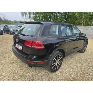 Volkswagen Touareg  SUV 2016,  3.0 diesel, automat - Na sprzedaż za 79 900 zł - Sosnowiec - zdjęcie 5