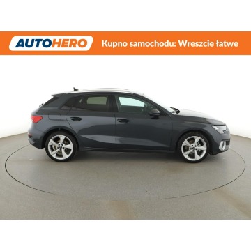 Audi A3  Hatchback 2021,  1.5 benzyna, automat - Na sprzedaż za 73 300 zł - Warszawa - zdjęcie 9