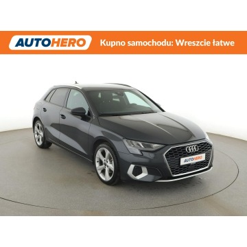 Audi A3  Hatchback 2021,  1.5 benzyna, automat - Na sprzedaż za 73 300 zł - Warszawa - zdjęcie 10
