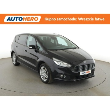Ford S-MAX  Minivan/Van 2019,  2.0 diesel, automat - Na sprzedaż za 59 000 zł - Warszawa - zdjęcie 10