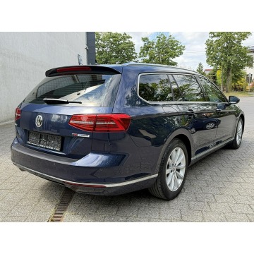 Volkswagen Passat  Kombi 2015,  1.6 diesel - Na sprzedaż za 37 900 zł - Kutno - zdjęcie 6