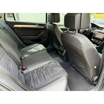 Volkswagen Passat  Kombi 2015,  1.6 diesel - Na sprzedaż za 37 900 zł - Kutno - zdjęcie 12