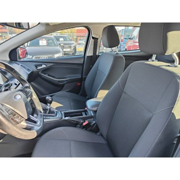 Ford Focus 2016,  1.5 diesel - Na sprzedaż za 24 900 zł - Twardów - zdjęcie 11
