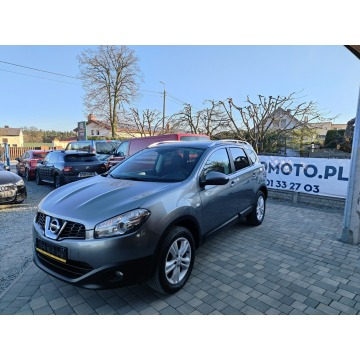 Nissan Qashqai+2 - 2.0 Benzyna 141 KM 7Osobowy 4x4 Panorama